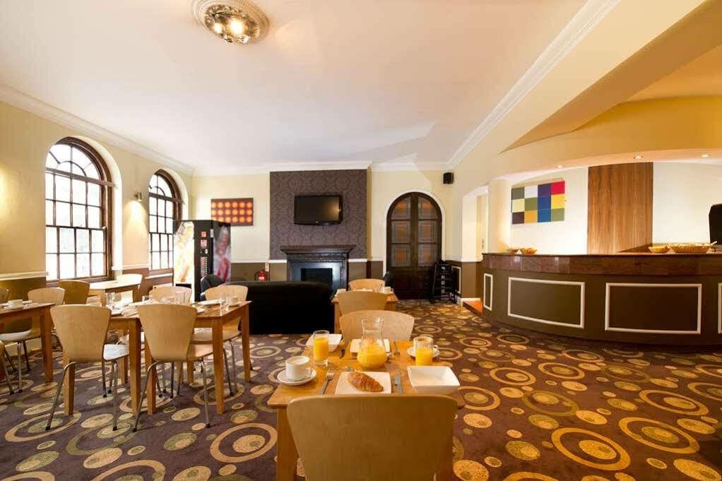 Oyo London Luton Hotel Luton  Exterior photo